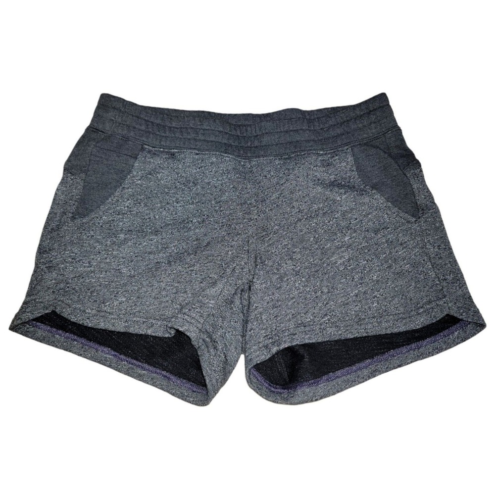 The North Face Gray Shorts Women's Medium Hiking Running Gym Workout Pockets Fit